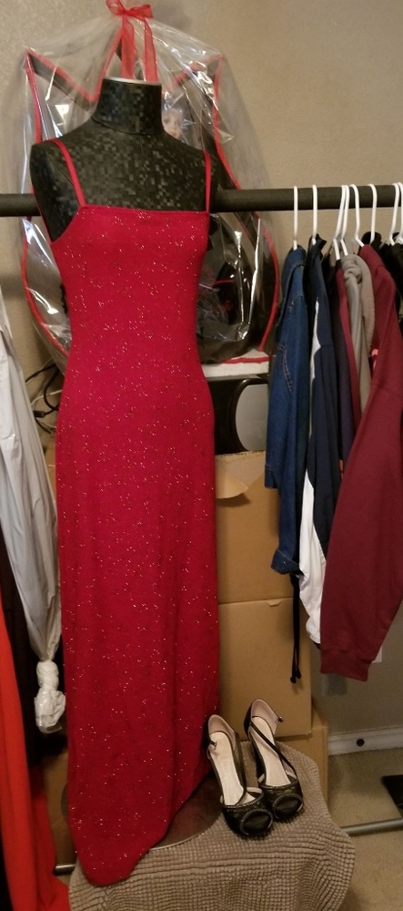 Red party dress